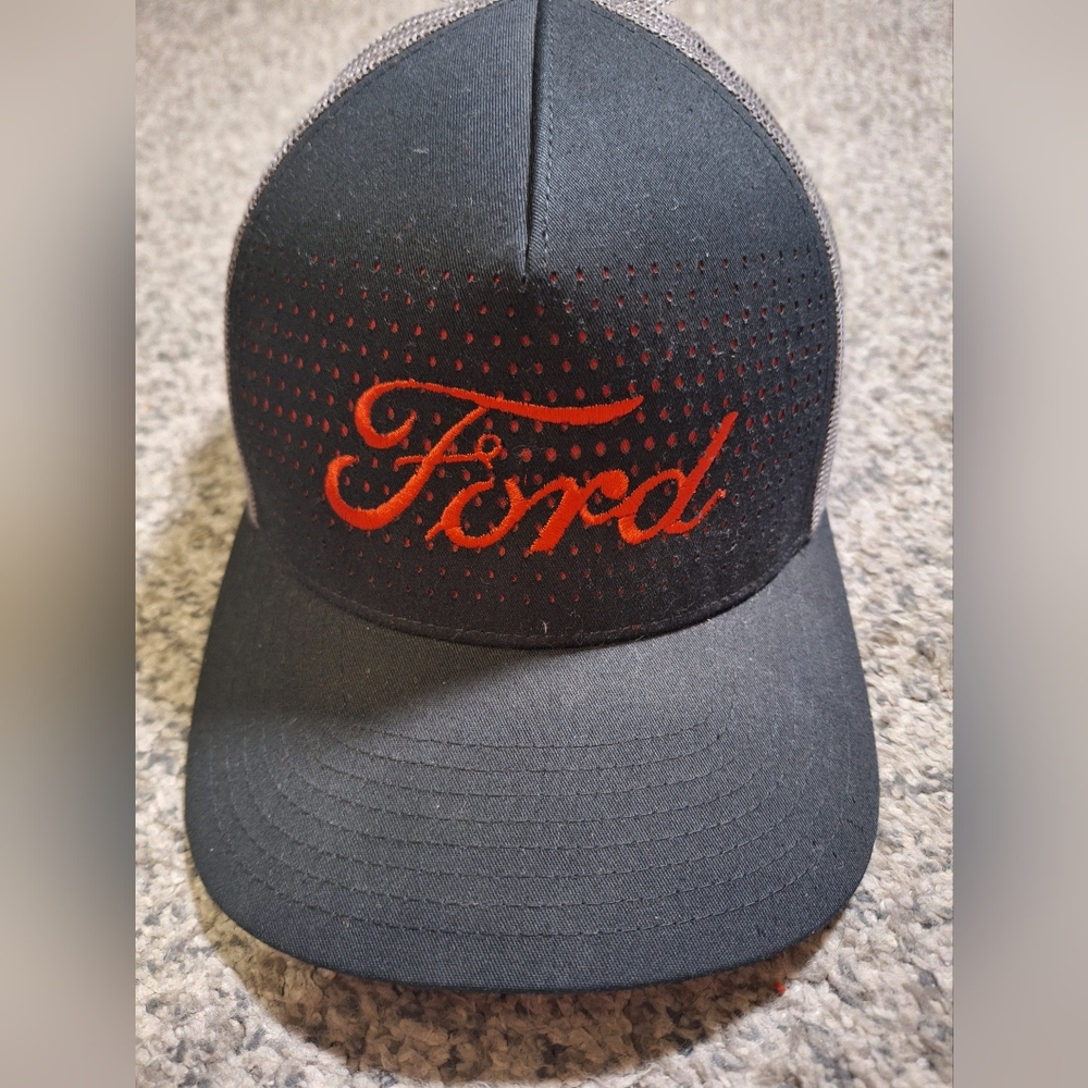 Richardson Style 163 Ford Trucker Snapback